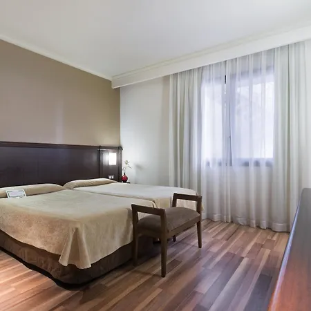 Oriente Atiram ホテル 3*