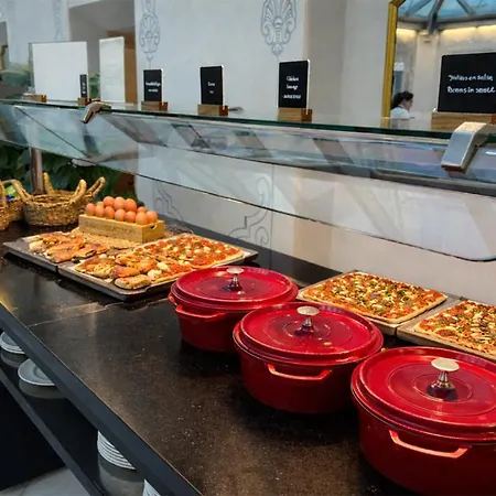 Oriente Atiram Hotell 3*