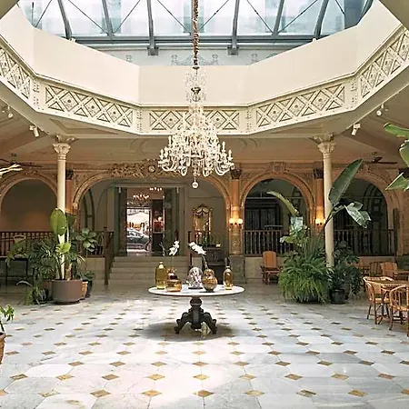 Oriente Atiram Hotel Barcelona