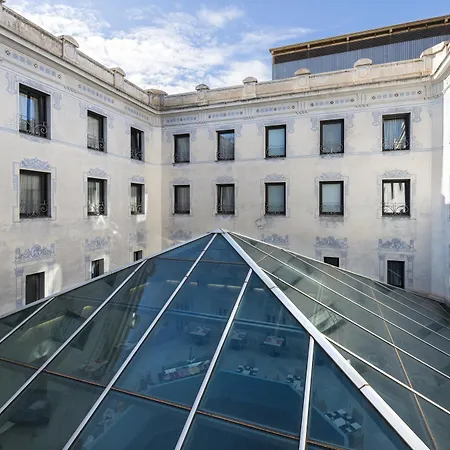 Oriente Atiram Barcelona