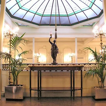 Hotel Oriente Atiram