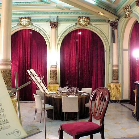 Oriente Atiram Hotel