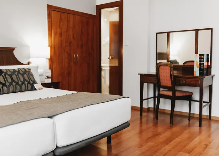 Oriente Atiram Hotel