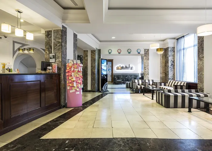 Oriente Atiram Hotel