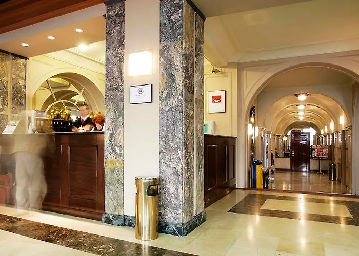 Oriente Atiram Hotel Barcelona