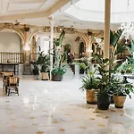 Oriente Atiram Hotel